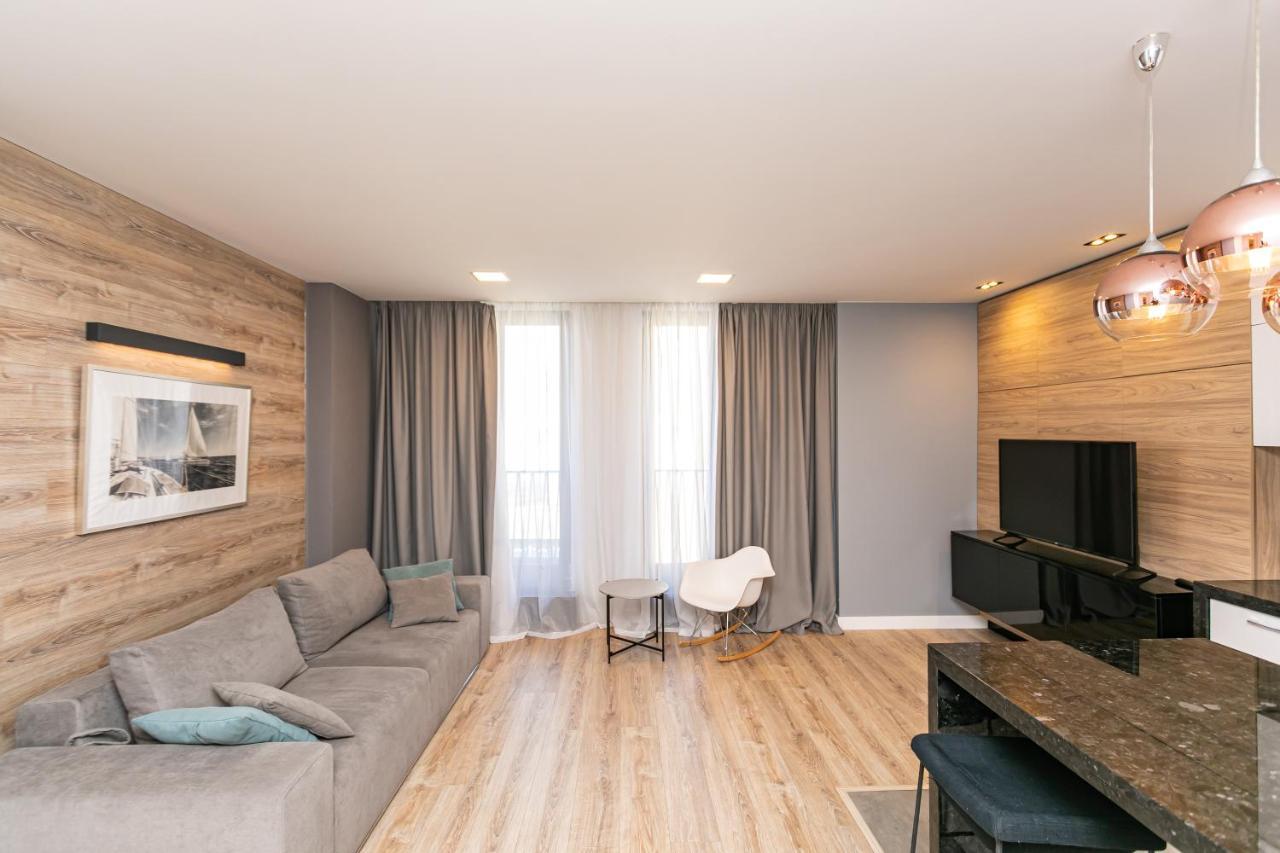 Petrovdom 190-199-216 In Spacious Apartments At Rc New York Concept House Kiew Exterior foto