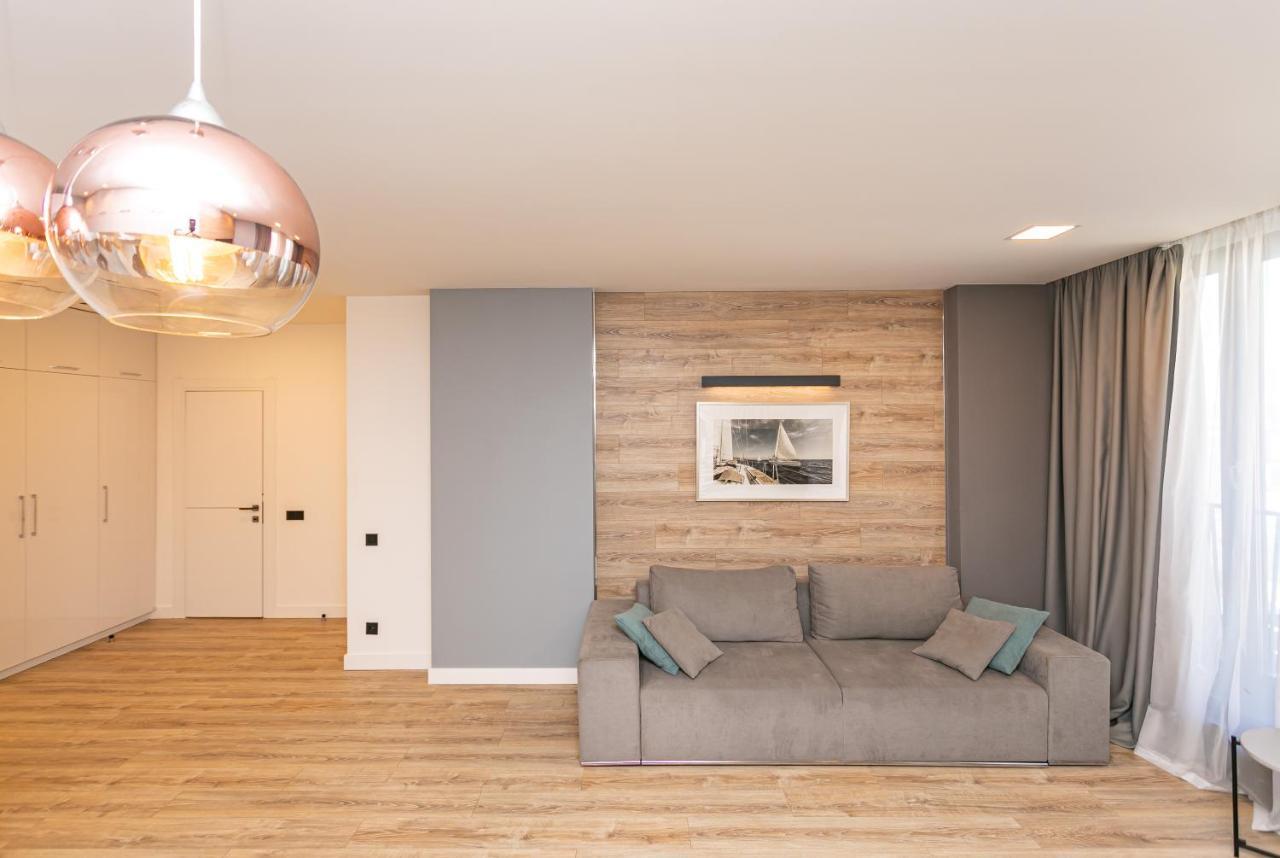 Petrovdom 190-199-216 In Spacious Apartments At Rc New York Concept House Kiew Exterior foto