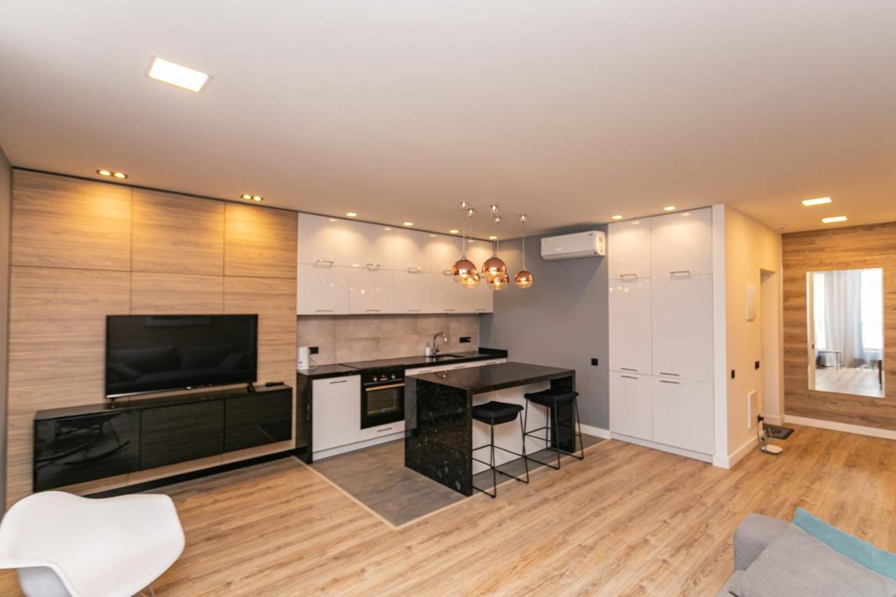 Petrovdom 190-199-216 In Spacious Apartments At Rc New York Concept House Kiew Exterior foto